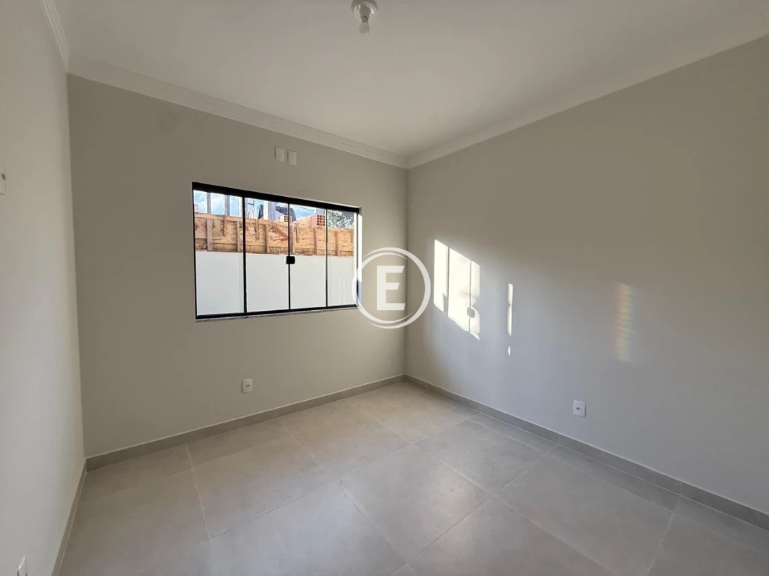 Casa Geminada em Potecas, São José. 2 quartos, 65m². Imagem 4 de 11
