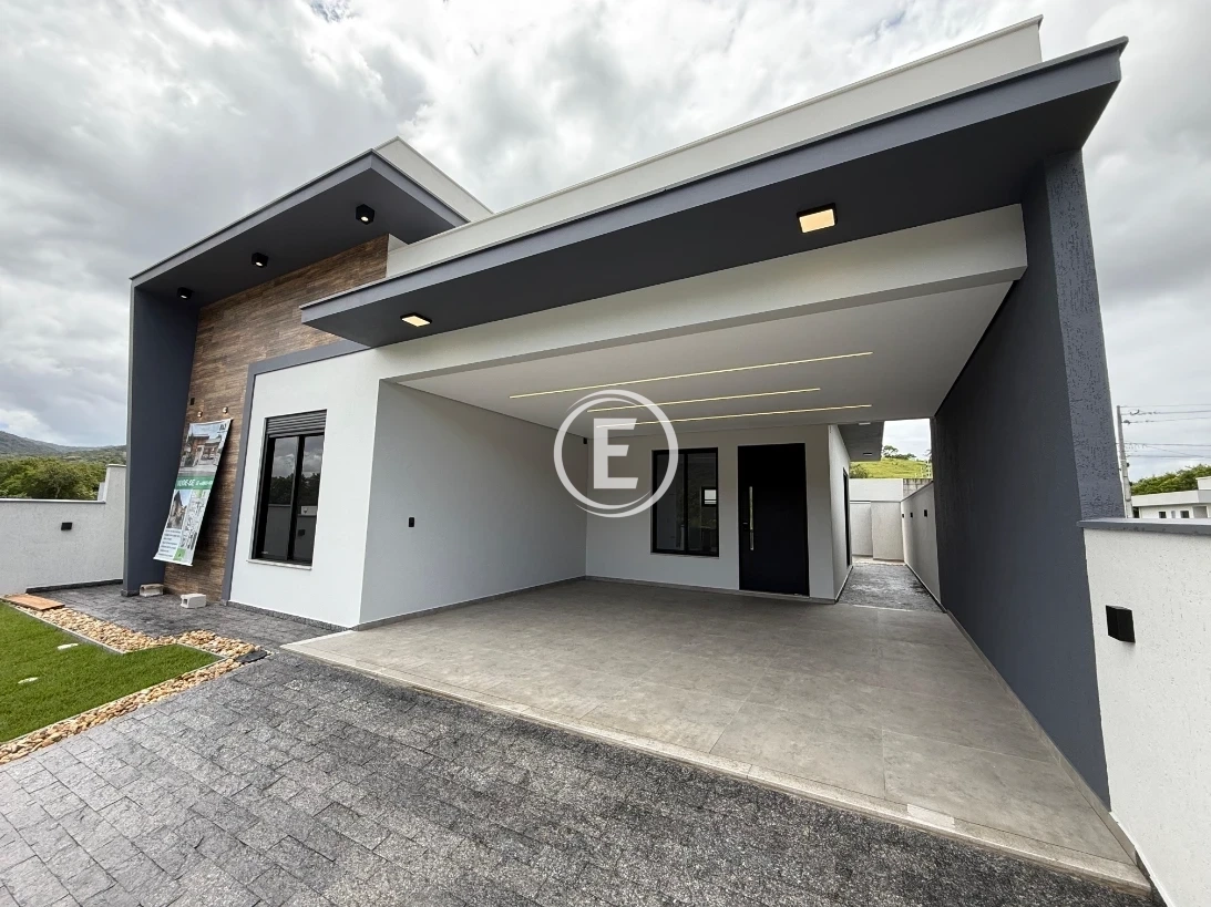 Casa em Colônia Santana, São José. 3 quartos, 126m². Imagem 1 de 11