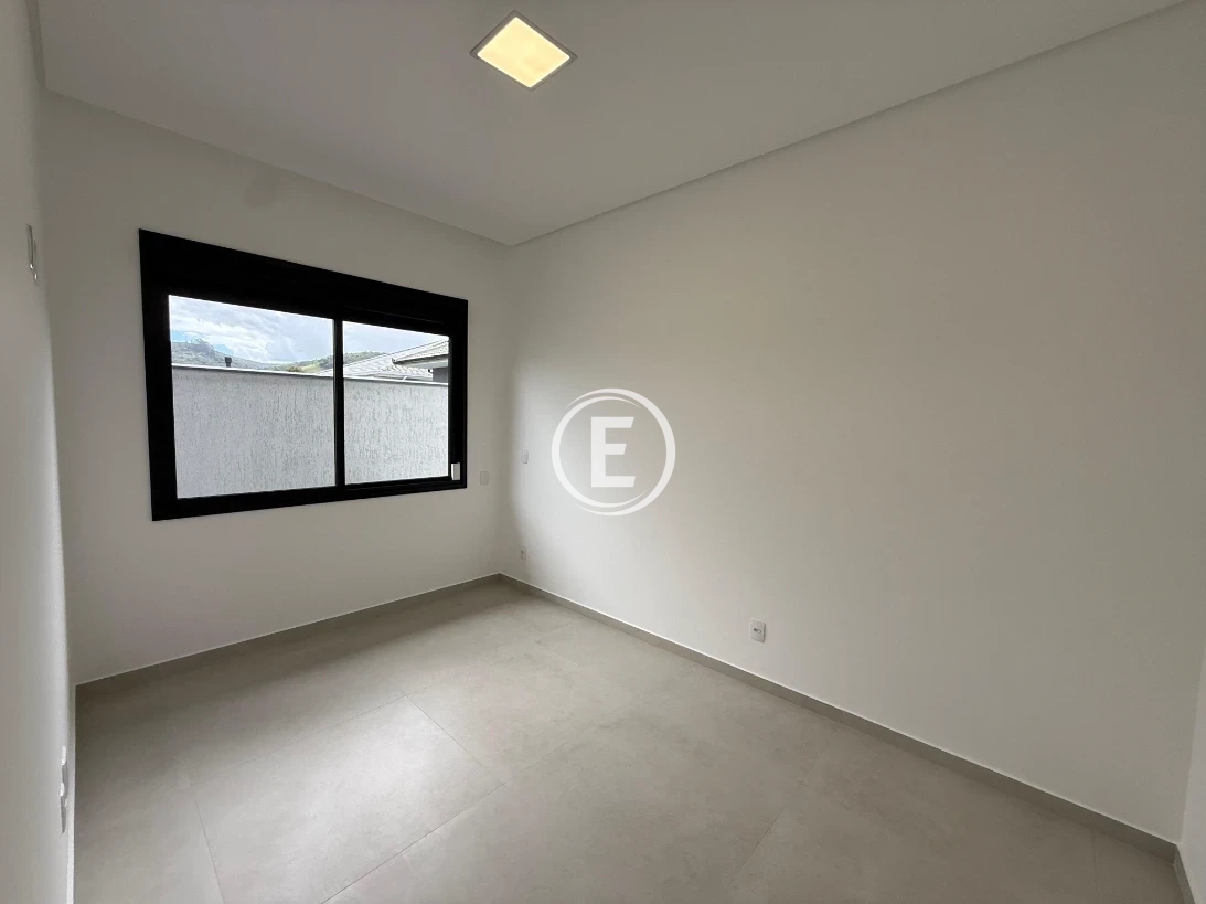 Casa em Colônia Santana, São José. 3 quartos, 126m². Imagem 4 de 11