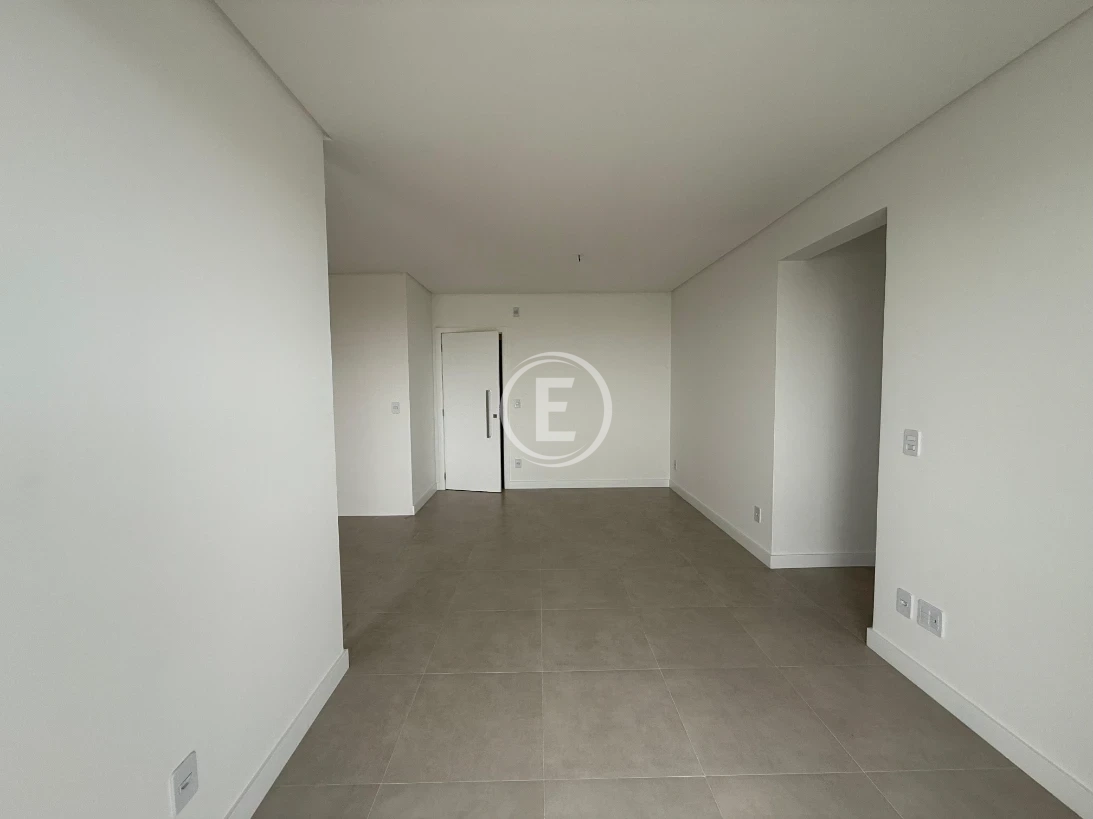 Apartamento em Capoeiras, Florianópolis. 2 quartos, 73m². Imagem 6 de 11