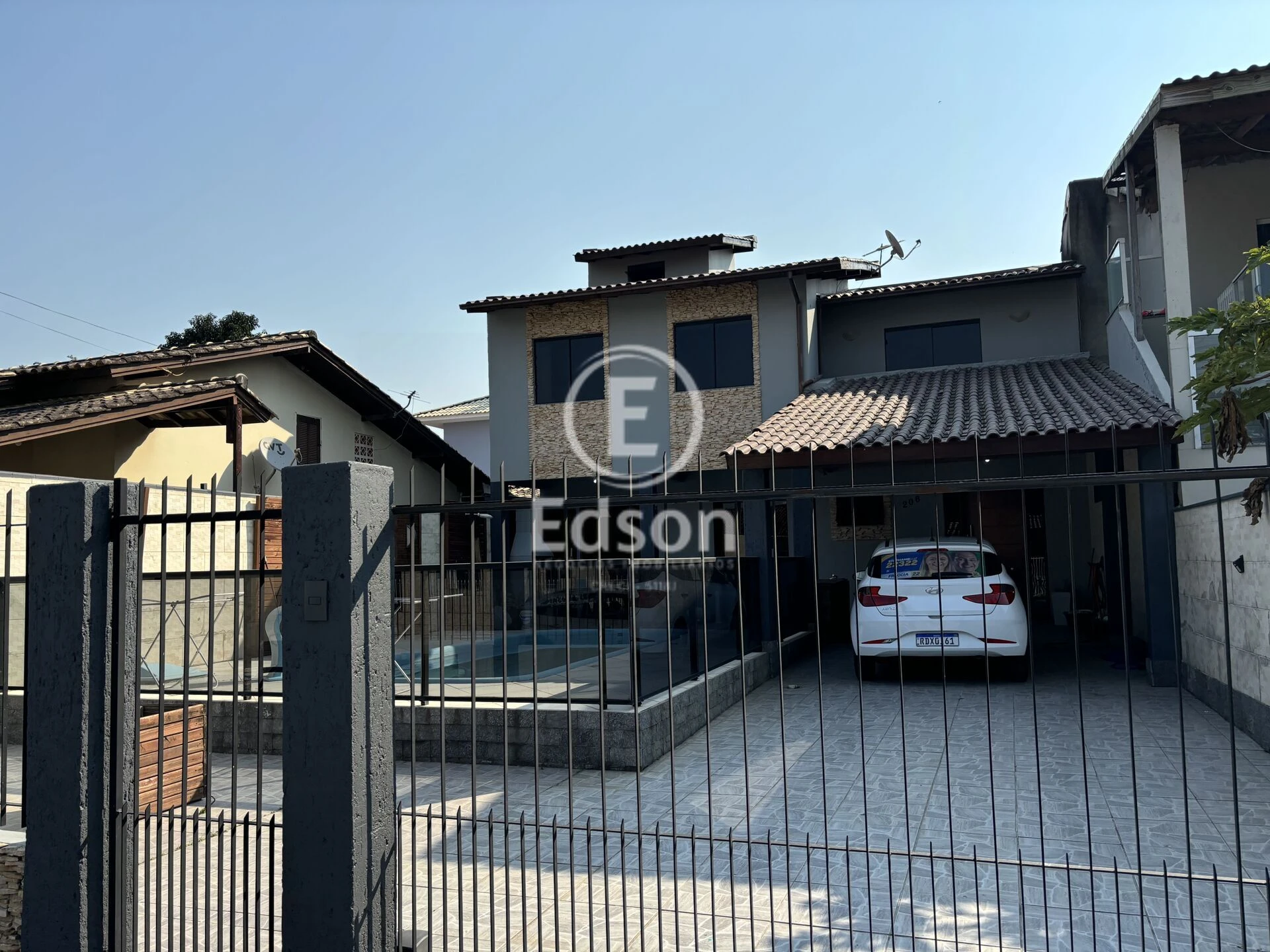 Casa em Madri, Palhoça. 3 quartos, 154m². Imagem 1 de 13