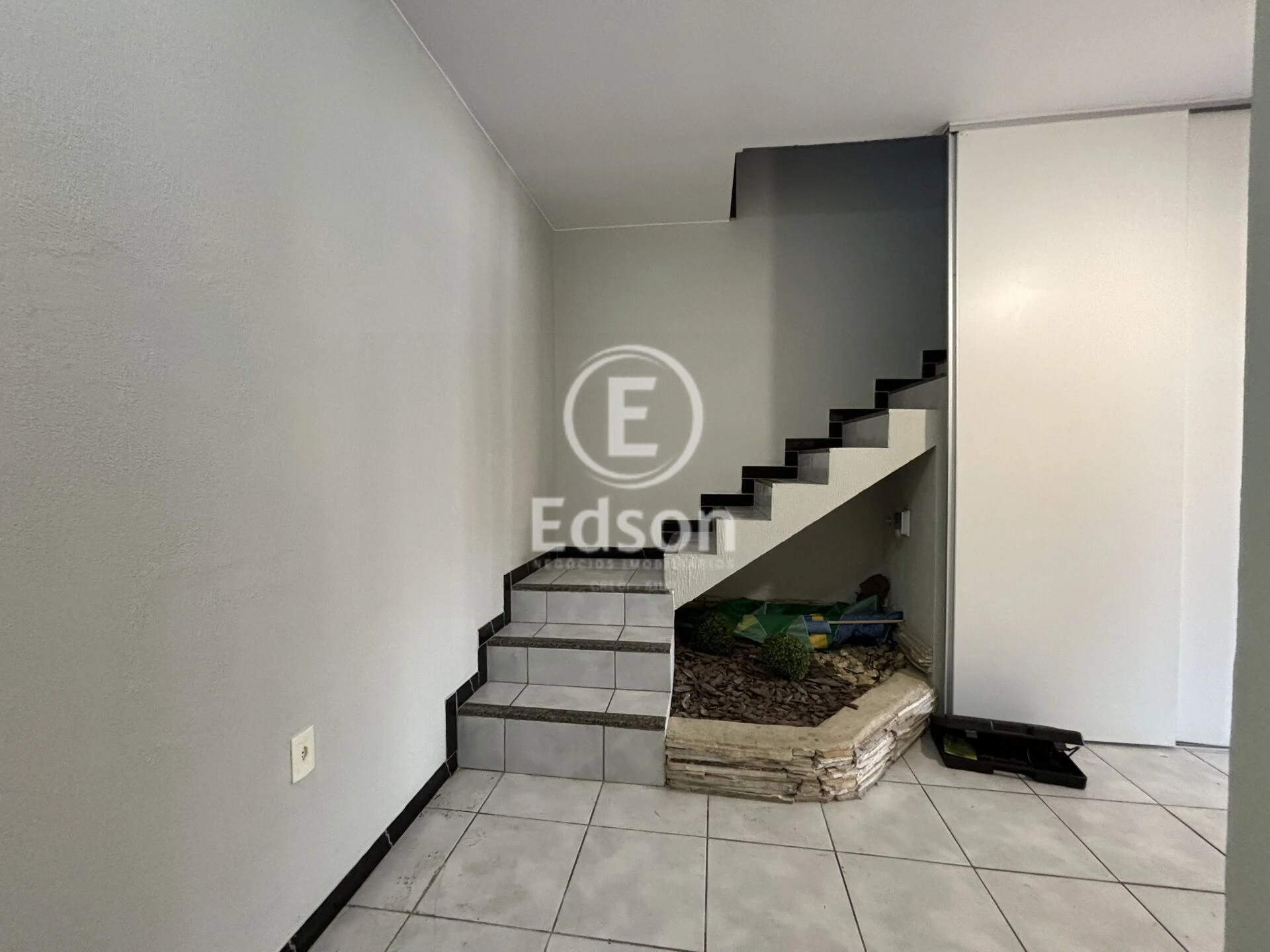 Casa em Madri, Palhoça. 3 quartos, 154m². Imagem 3 de 13