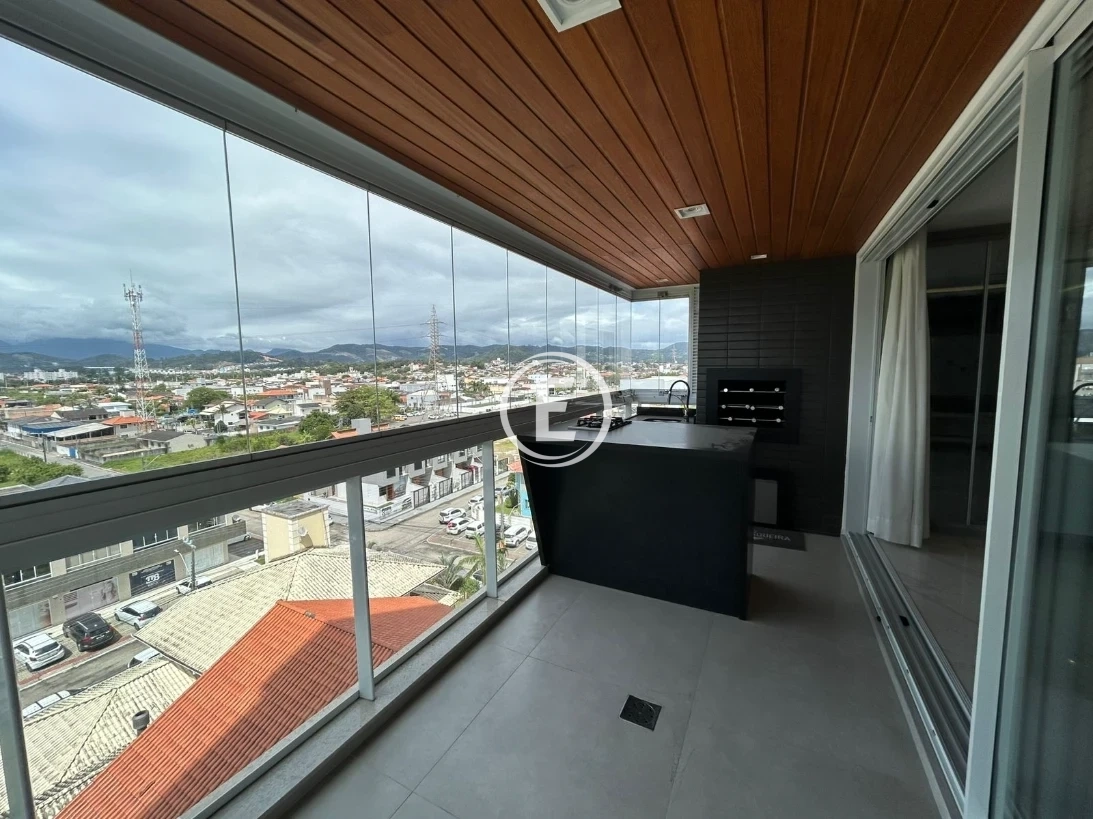 Apartamento em Pagani, Palhoça. 4 quartos, 149m². Imagem 2 de 26