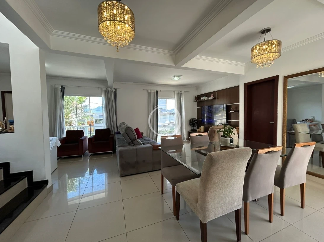 Casa em Pedra Branca, Palhoça. 3 quartos, 170m². Imagem 6 de 15