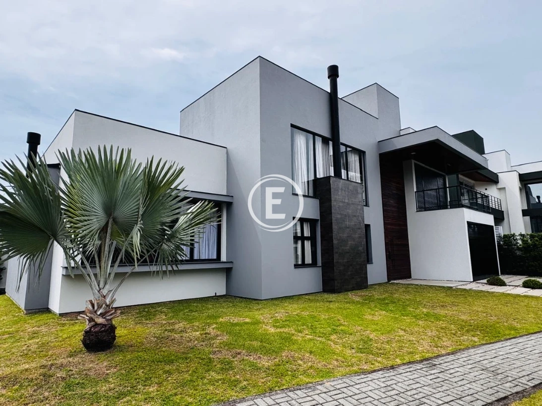 Casa em Pedra Branca, Palhoça. 1 quartos, 254m². Imagem 1 de 20