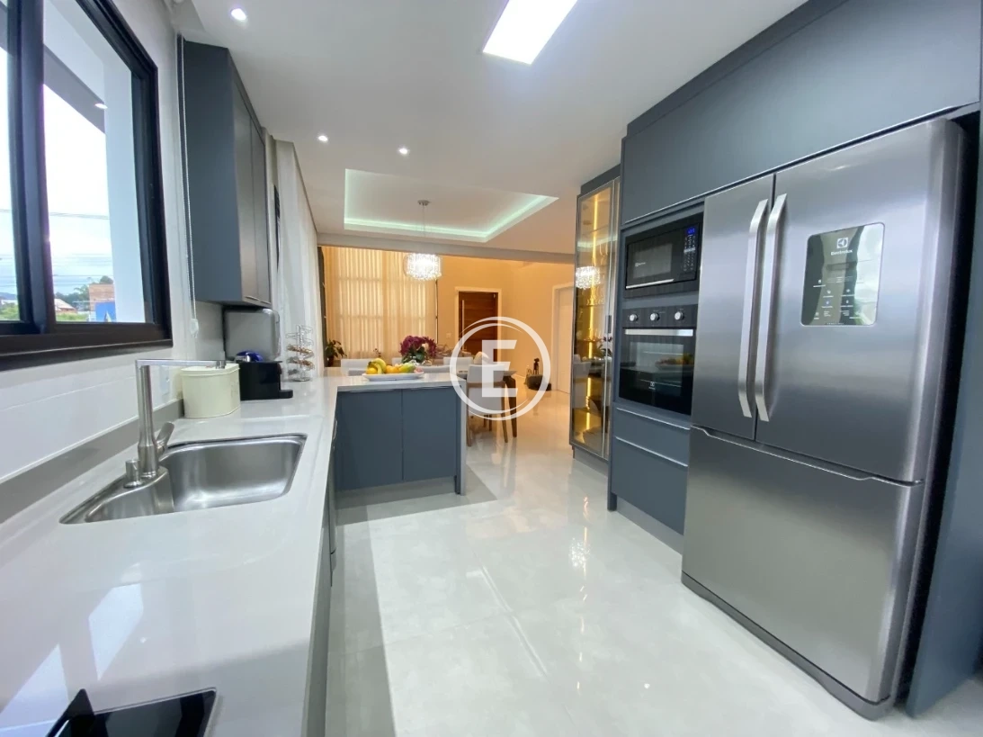 Casa em Pedra Branca, Palhoça. 3 quartos, 168m². Imagem 8 de 15