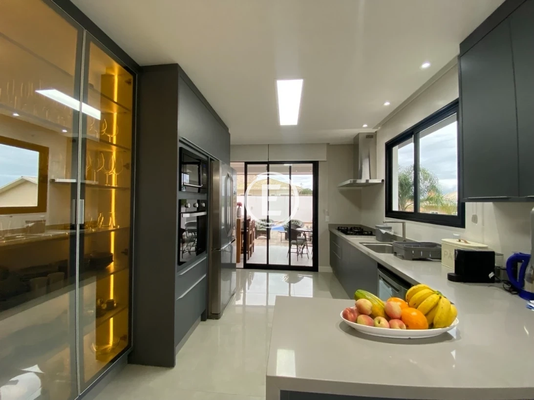 Casa em Pedra Branca, Palhoça. 3 quartos, 168m². Imagem 5 de 15