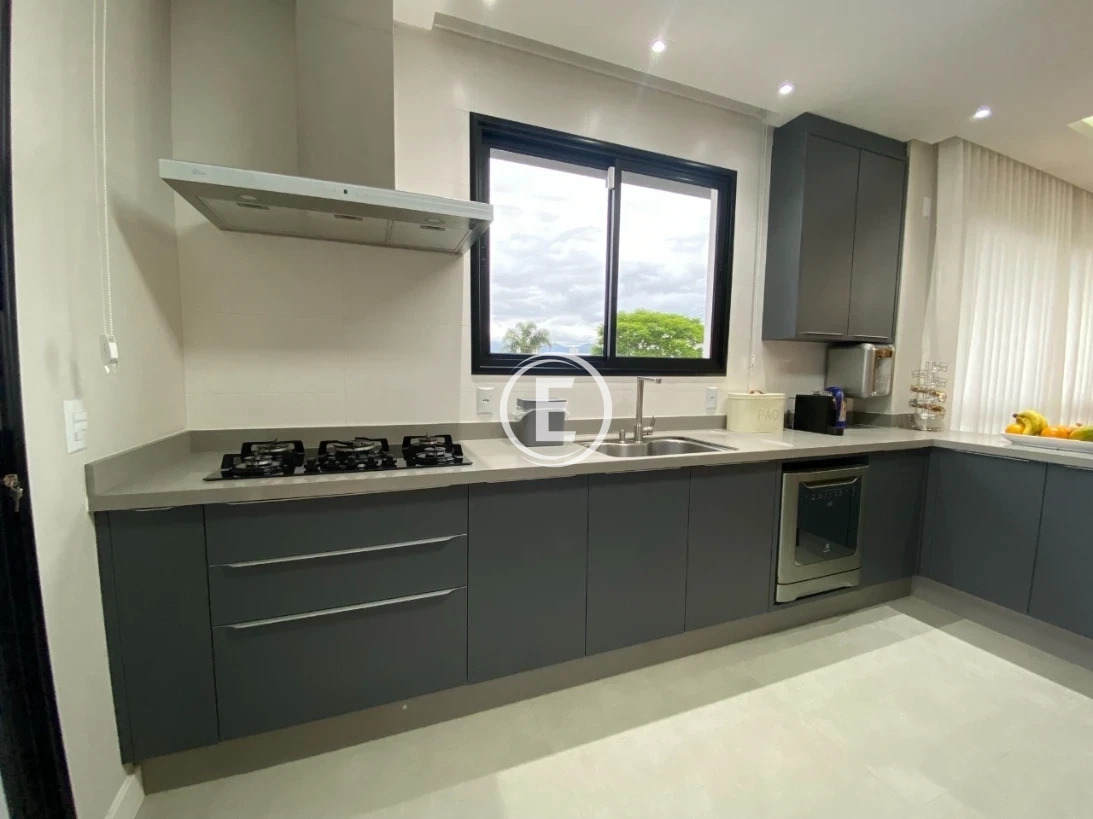 Casa em Pedra Branca, Palhoça. 3 quartos, 168m². Imagem 7 de 15