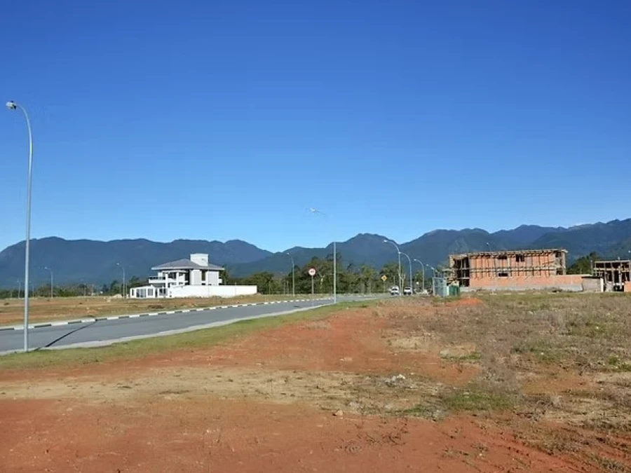 Terreno em Vila Becker, Santo Amaro da Imperatriz. 0 quartos, 0m². Imagem 2 de 6