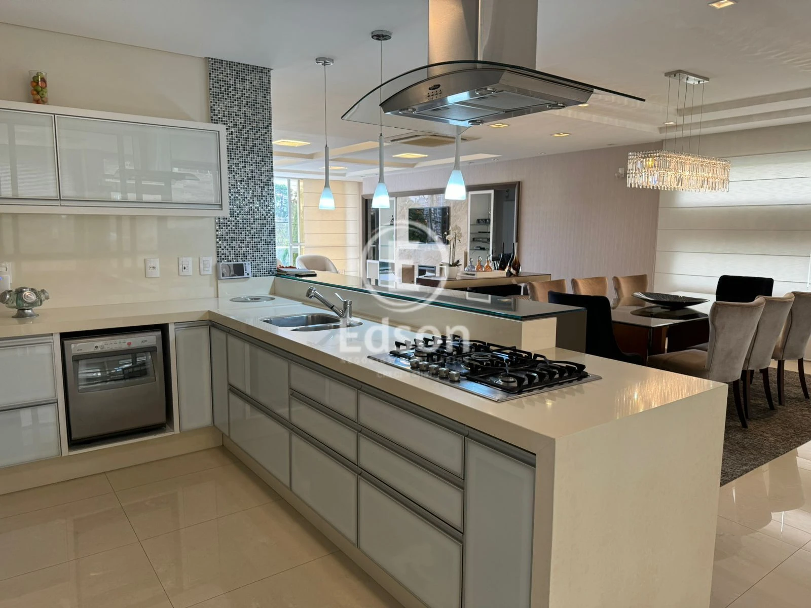 Casa em Pedra Branca, Palhoça. 4 quartos, 580m². Imagem 4 de 15