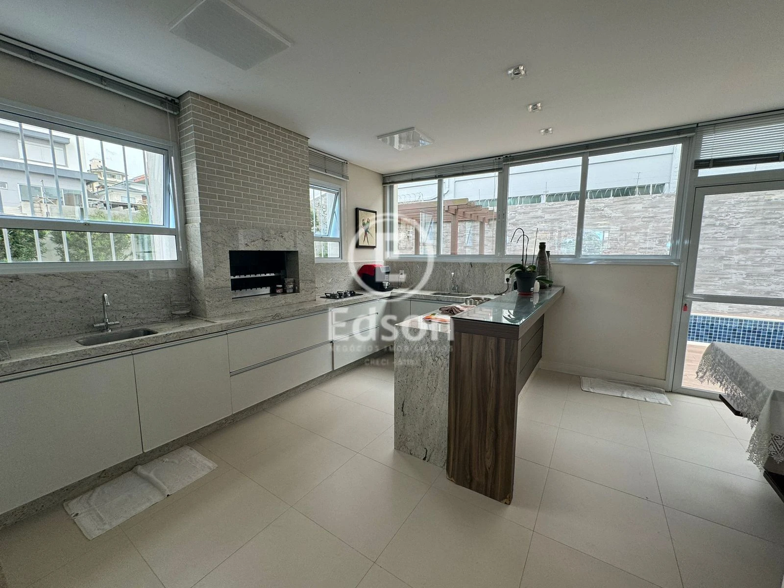 Casa em Pedra Branca, Palhoça. 4 quartos, 580m². Imagem 6 de 15