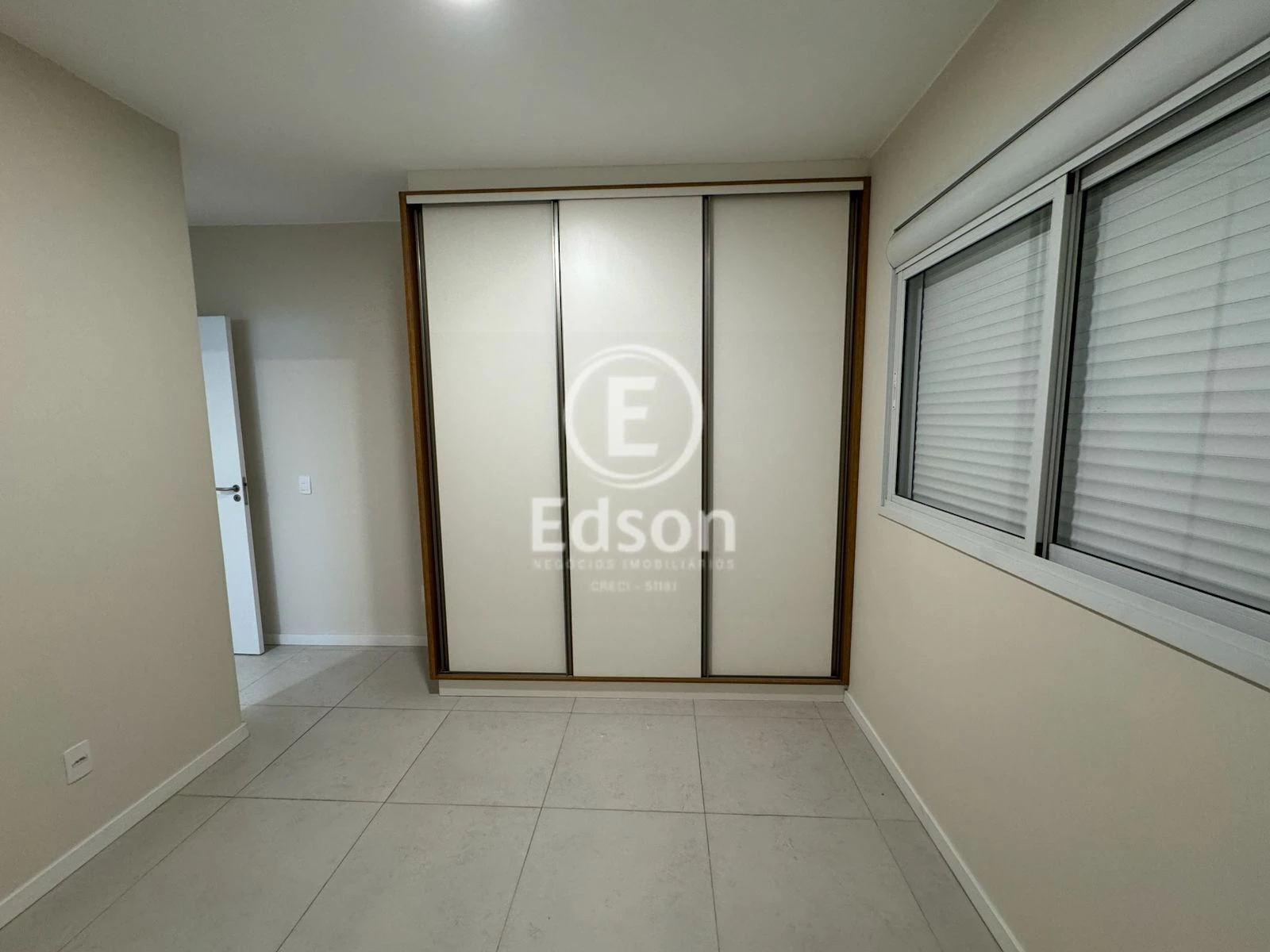 Apartamento em Centro, São José. 2 quartos, 63m². Imagem 8 de 12