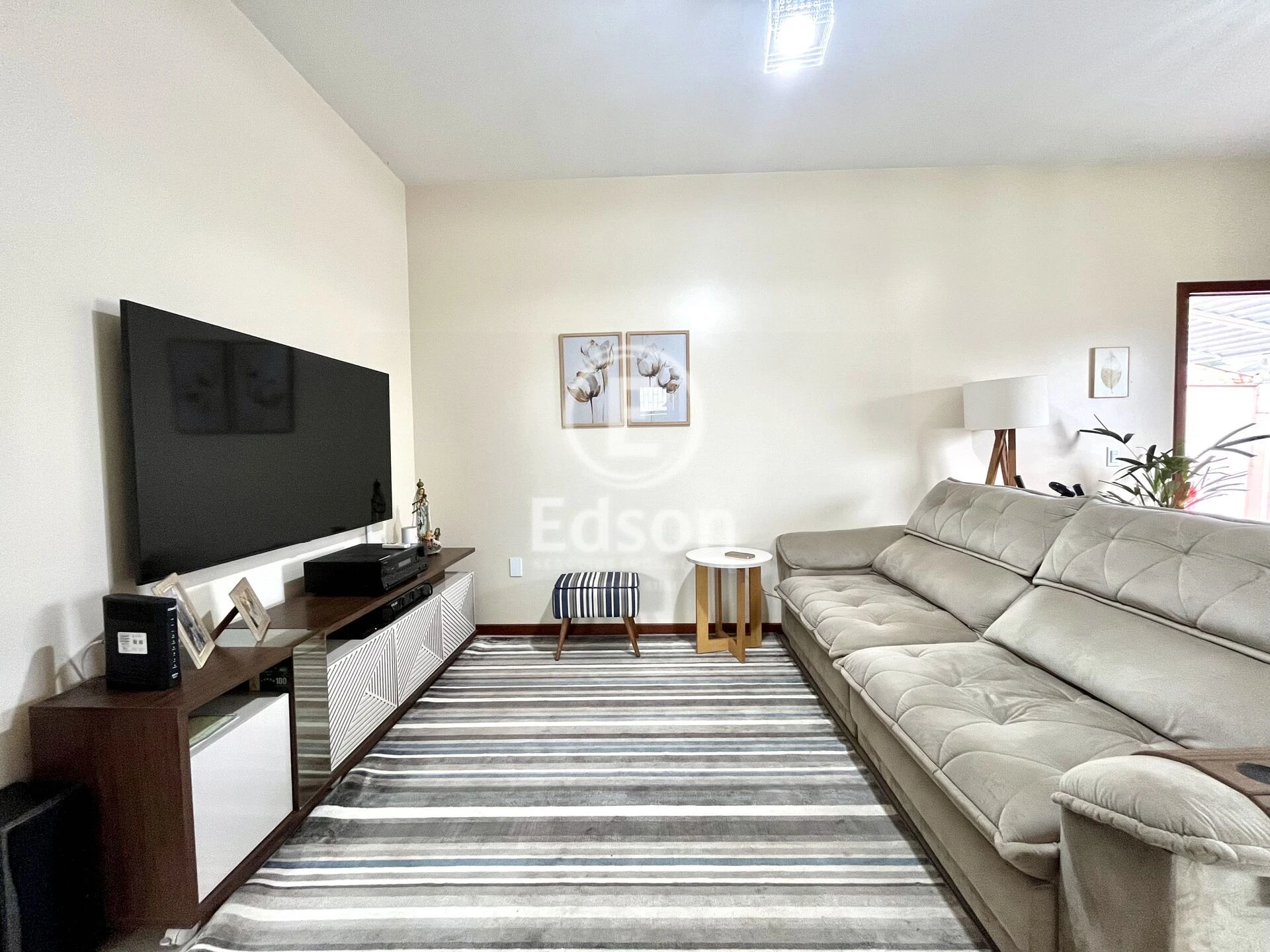 Casa em Forquilhinha, São José. 2 quartos, 165m². Imagem 6 de 16