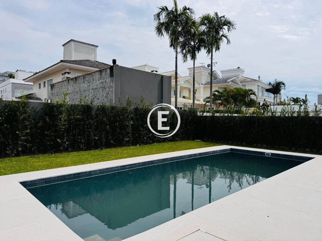 Casa em Pedra Branca, Palhoça. 3 quartos, 266m². Imagem 17 de 18