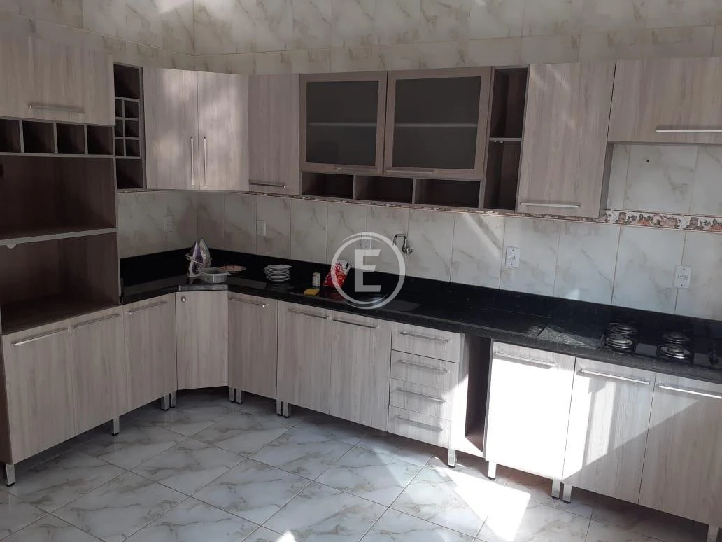 Casa em São Sebastião, Palhoça. 5 quartos, 250m². Imagem 4 de 14