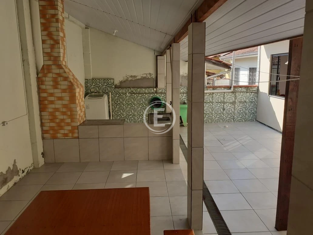 Casa em São Sebastião, Palhoça. 5 quartos, 250m². Imagem 11 de 14