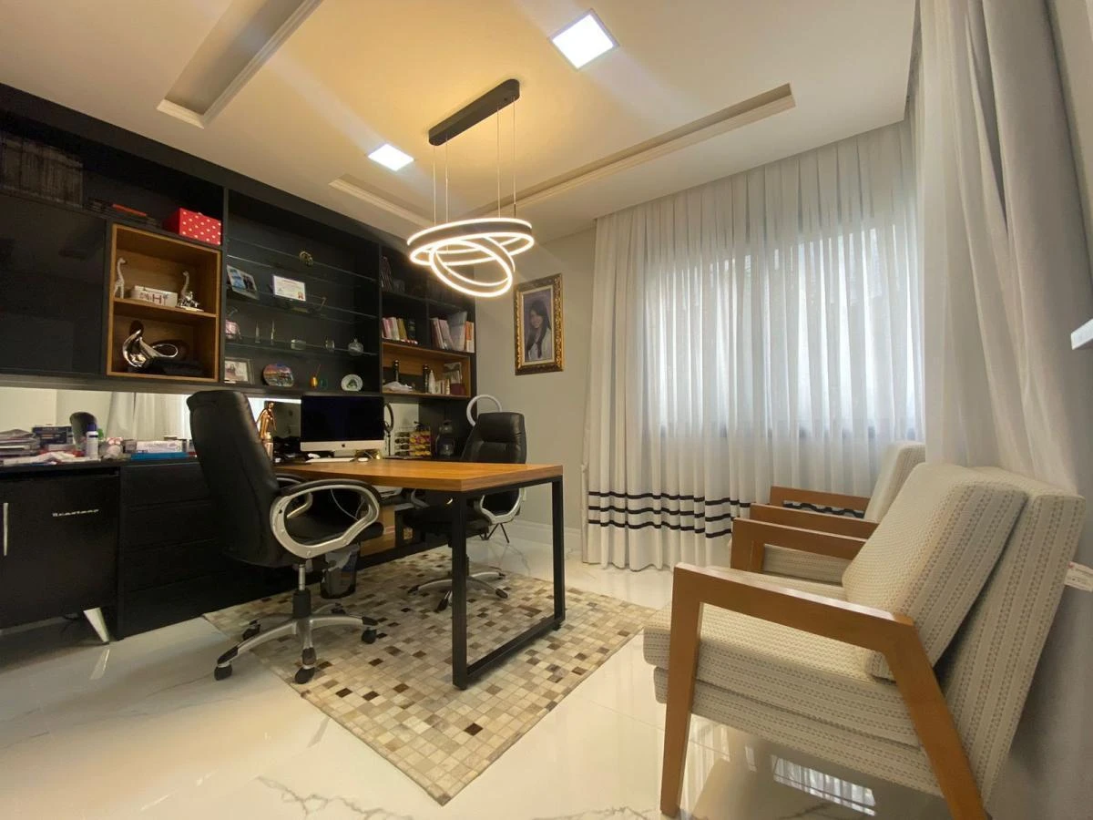 Casa em Pedra Branca, Palhoça. 4 quartos, 400m². Imagem 10 de 22