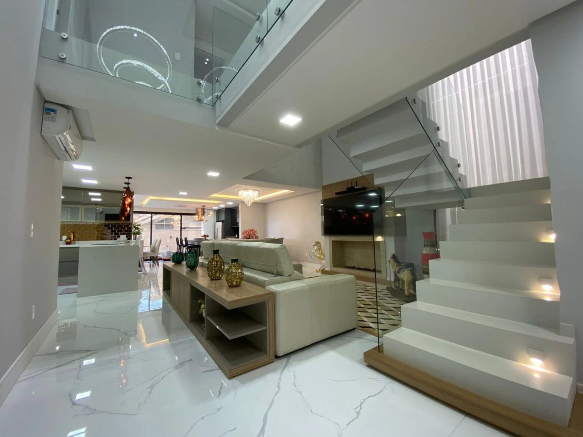 Casa em Pedra Branca, Palhoça. 4 quartos, 400m². Imagem 18 de 22