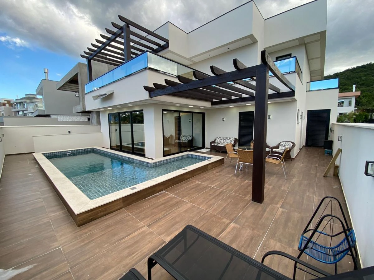 Casa em Pedra Branca, Palhoça. 4 quartos, 400m². Imagem 21 de 22