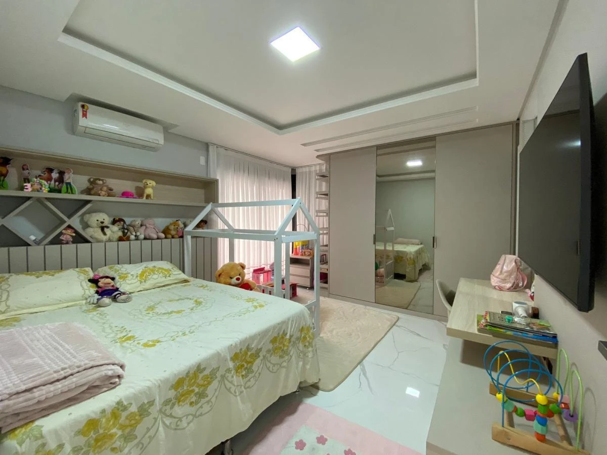 Casa em Pedra Branca, Palhoça. 4 quartos, 400m². Imagem 5 de 22