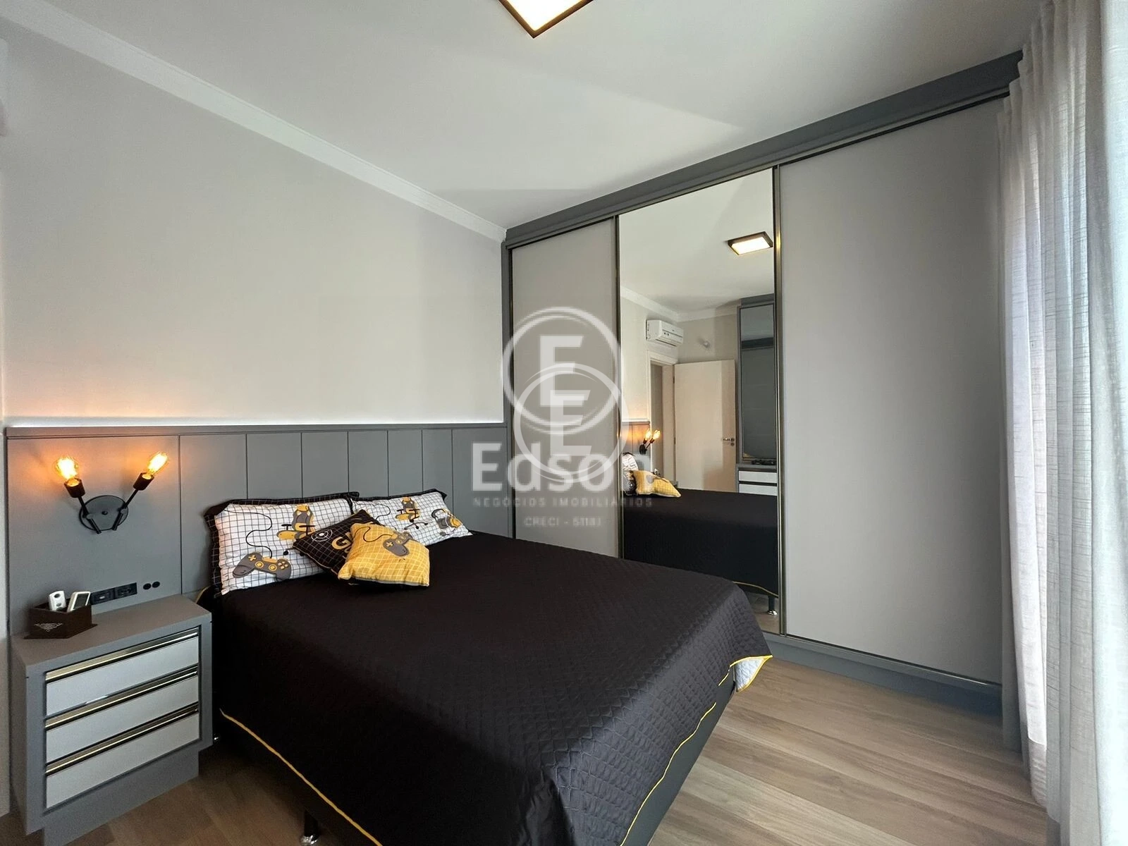 Casa em Pedra Branca, Palhoça. 3 quartos, 247m². Imagem 4 de 17