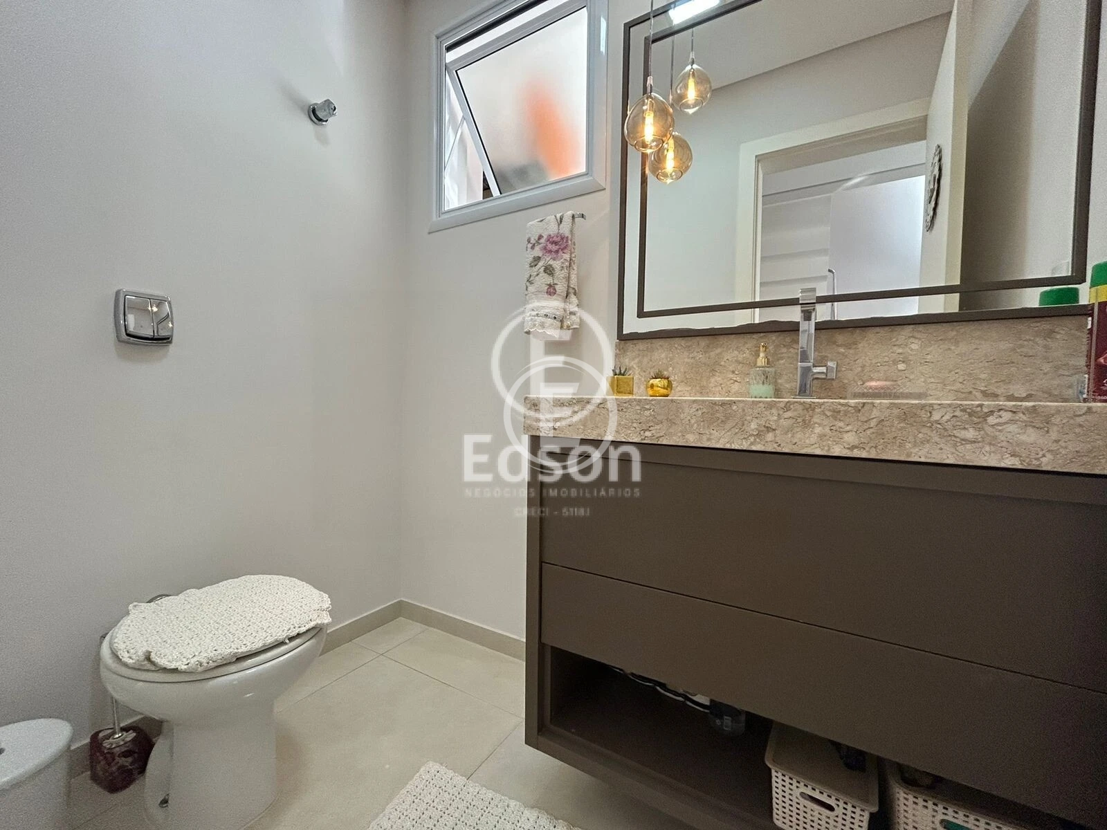 Casa em Pedra Branca, Palhoça. 3 quartos, 247m². Imagem 7 de 17