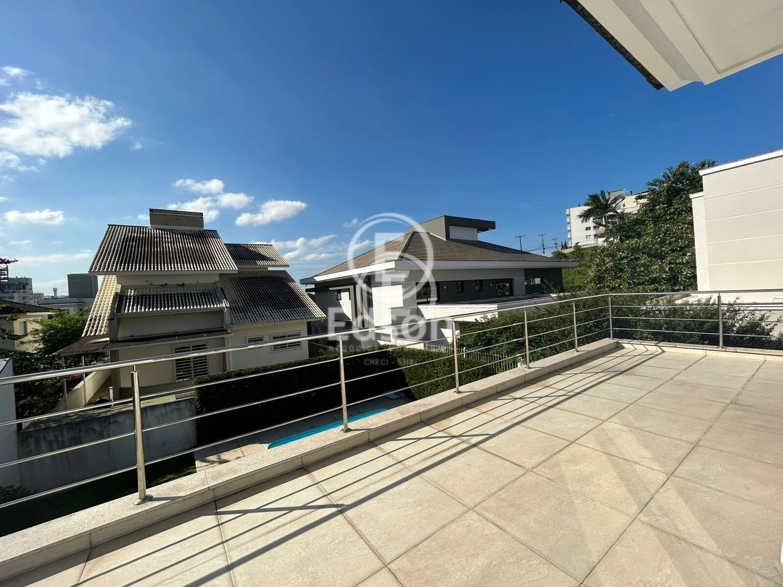 Casa em Pedra Branca, Palhoça. 3 quartos, 247m². Imagem 12 de 17