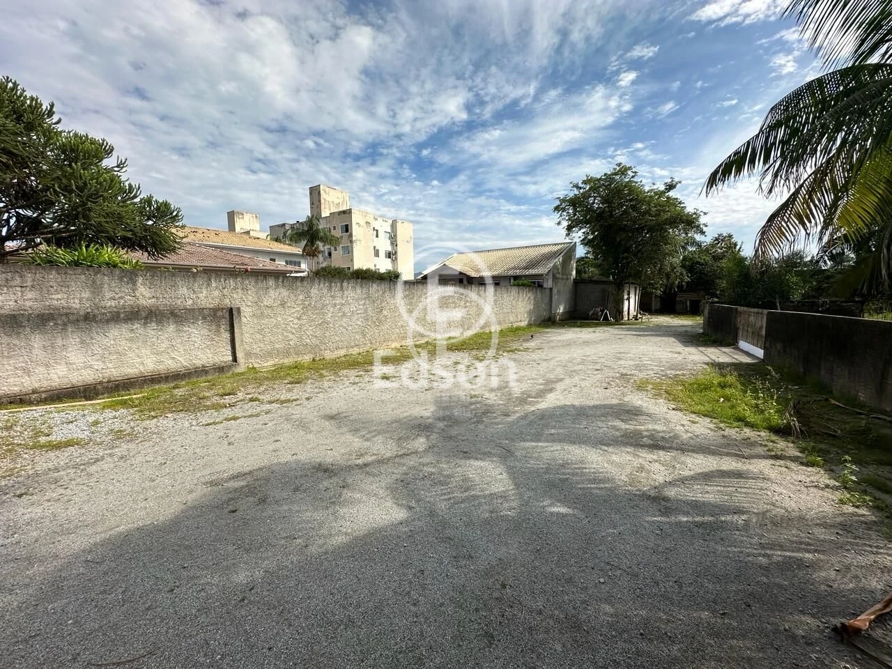 Casa em Aririu, Palhoça. 3 quartos, 2500m². Imagem 8 de 10