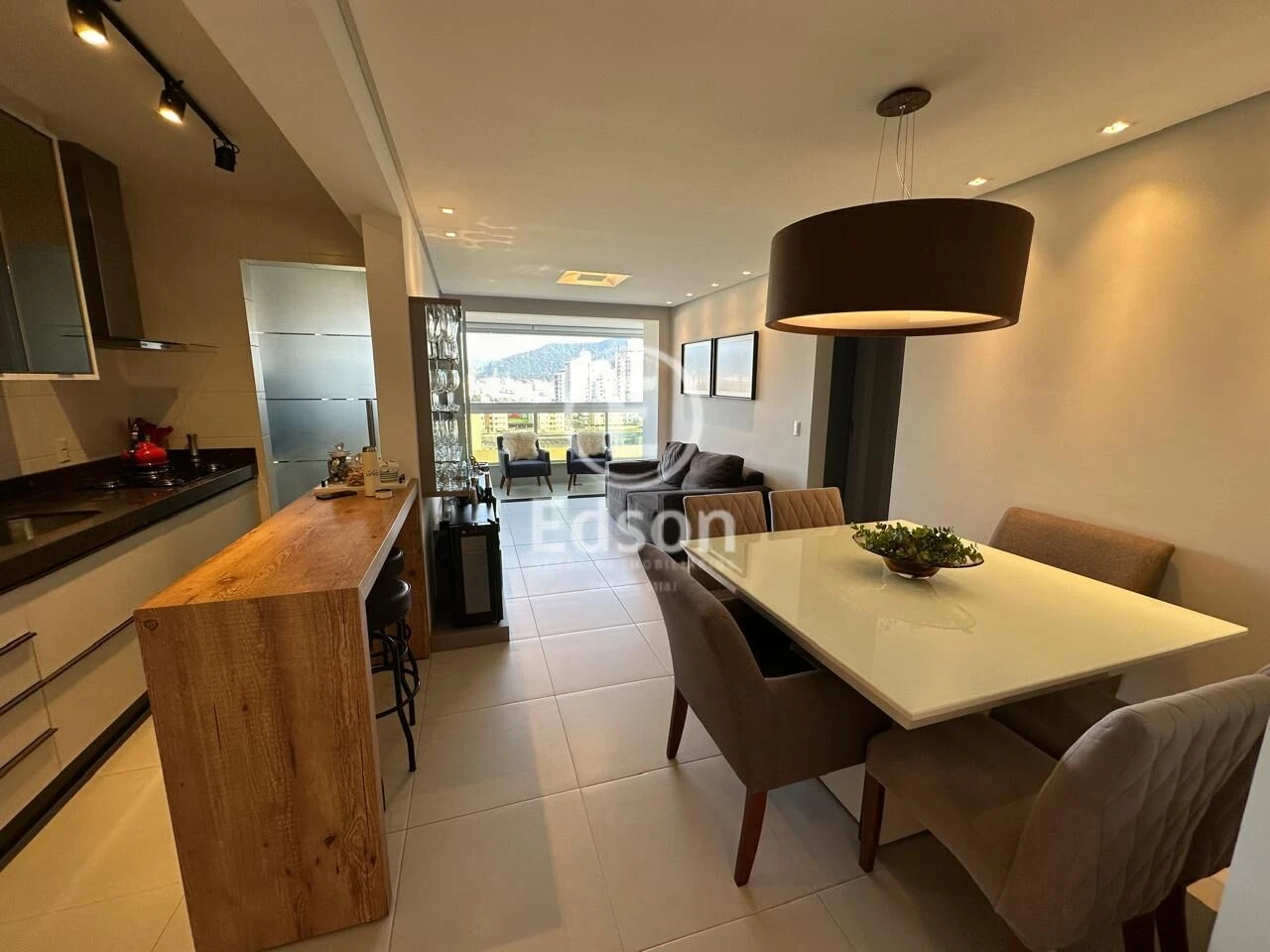 Apartamento em Pagani, Palhoça. 3 quartos, 91m². Imagem 2 de 16