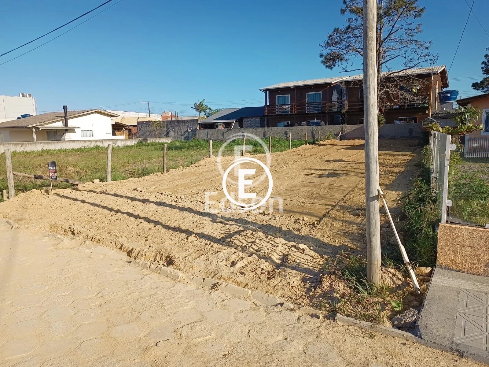 Terreno em Praia do Sonho, Palhoça. 0 quartos, 280m². Imagem 2 de 3