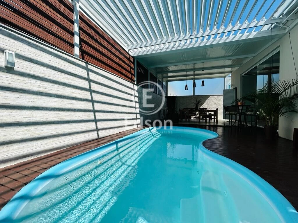 Casa em Pedra Branca, Palhoça. 3 quartos, 240m². Imagem 10 de 19