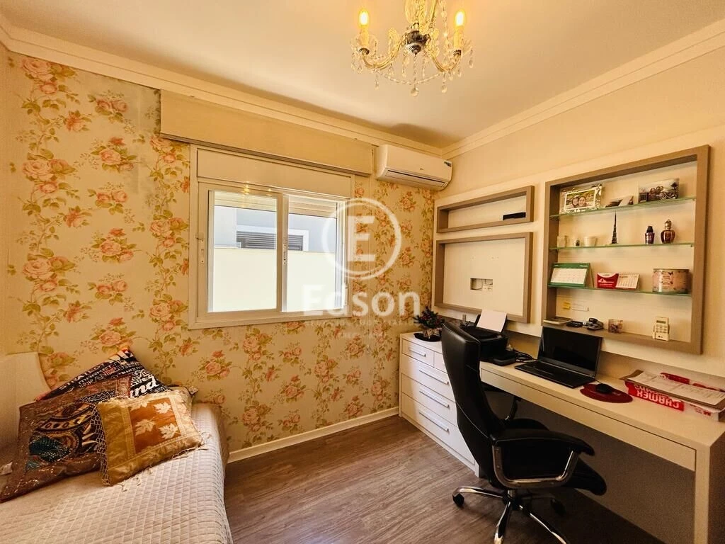 Casa em Pedra Branca, Palhoça. 3 quartos, 240m². Imagem 16 de 19