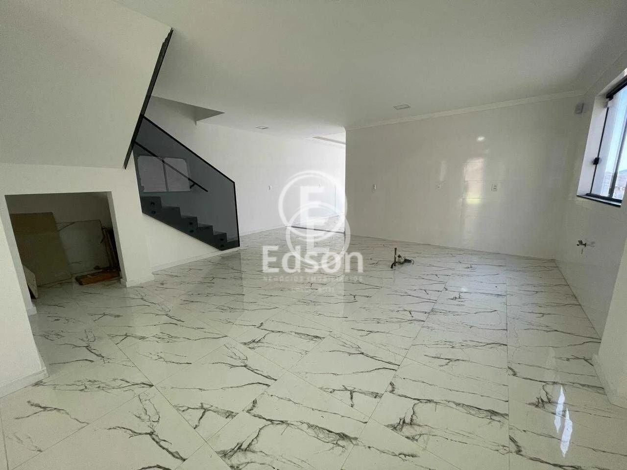 Casa em Bela Vista, Palhoça. 4 quartos, 210m². Imagem 3 de 14