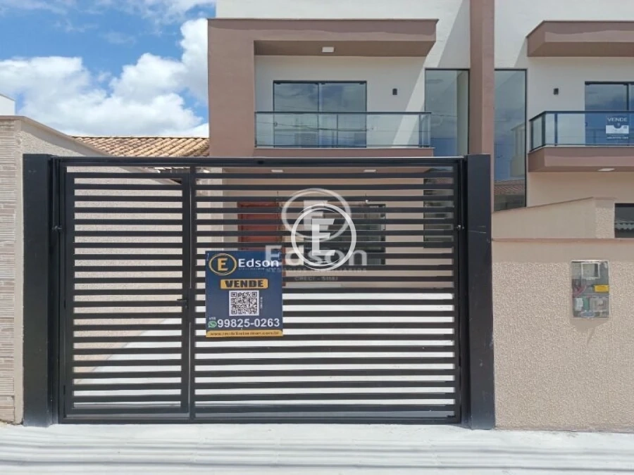 Sobrado Geminado em Ipiranga, São José. 2 quartos, 95m². Imagem 1 de 8