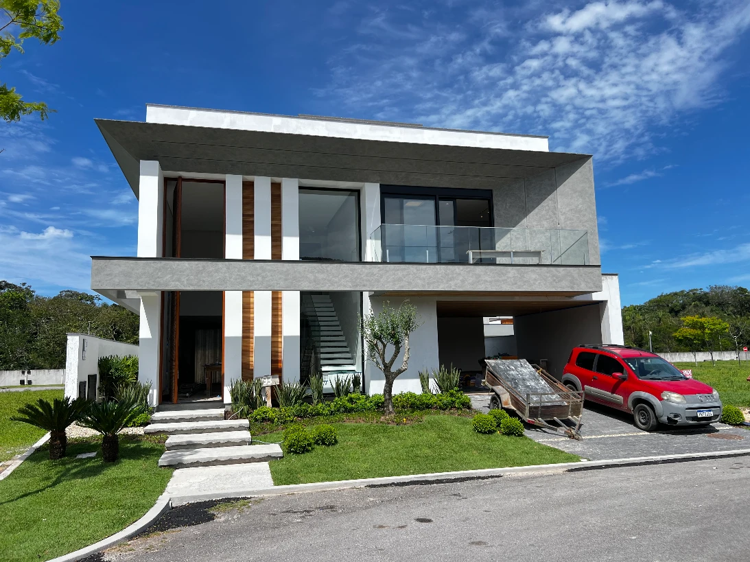 Casa em Pedra Branca, Palhoça. 4 quartos, 334m². Imagem 1 de 14