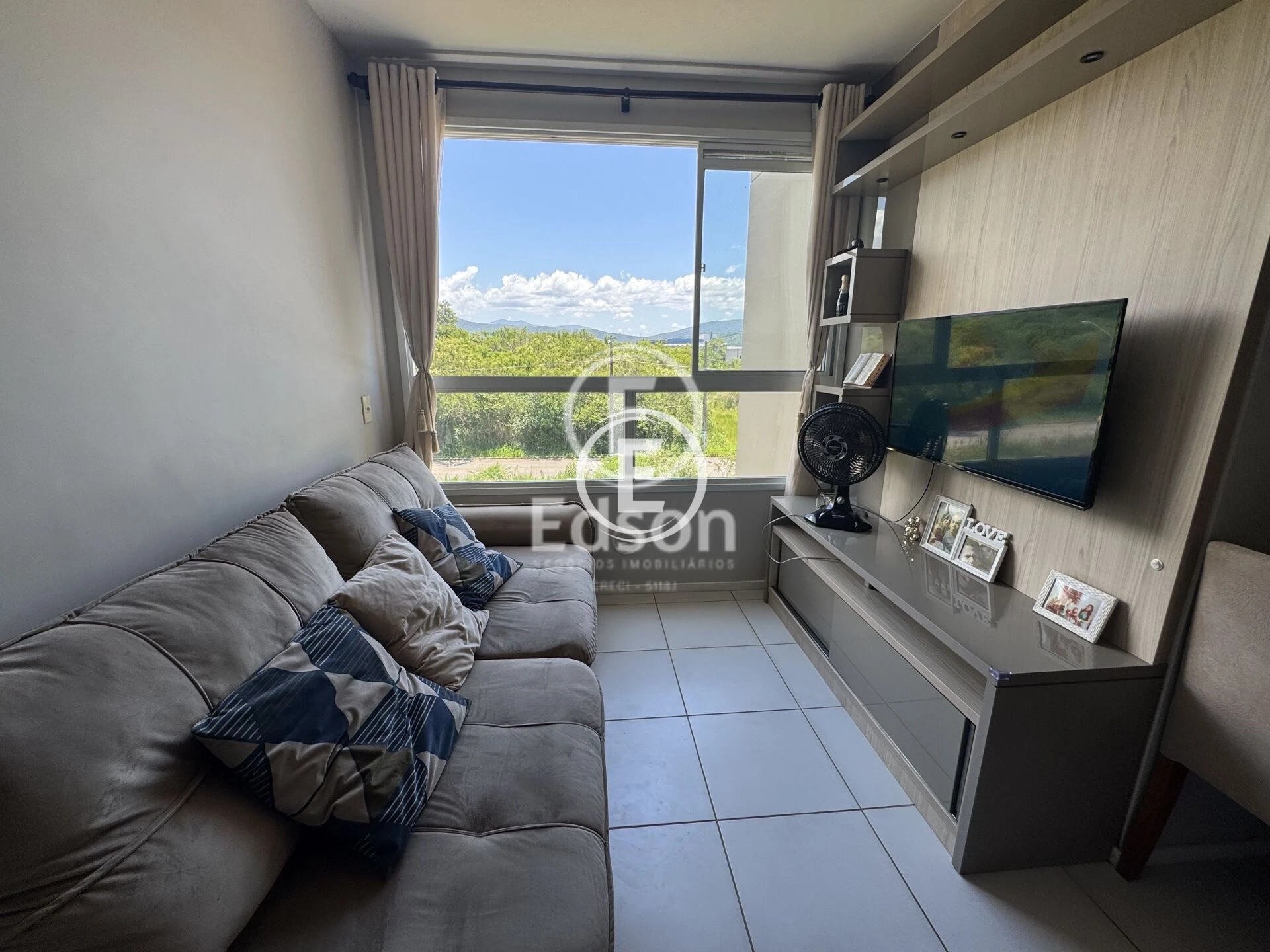 Apartamento em Sertão do Maruim, São José. 2 quartos, 46m². Imagem 1 de 11