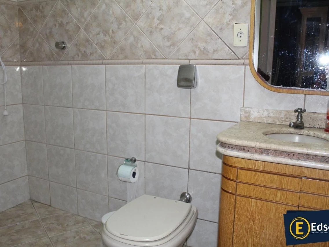 Casa em Pedra Branca, Palhoça. 3 quartos, 190m². Imagem 9 de 15