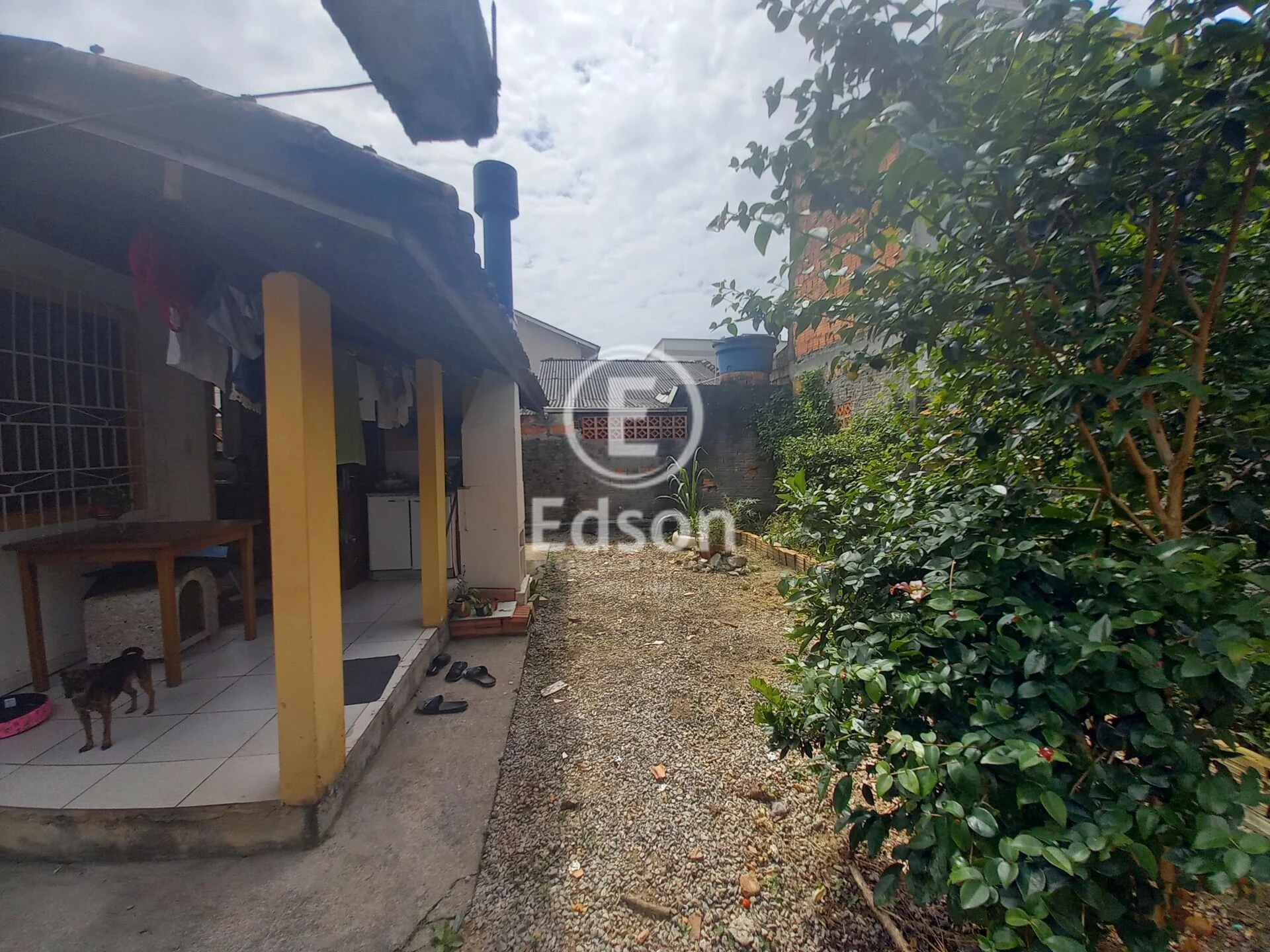 Casa em São Sebastião, Palhoça. 2 quartos, 75m². Imagem 1 de 9