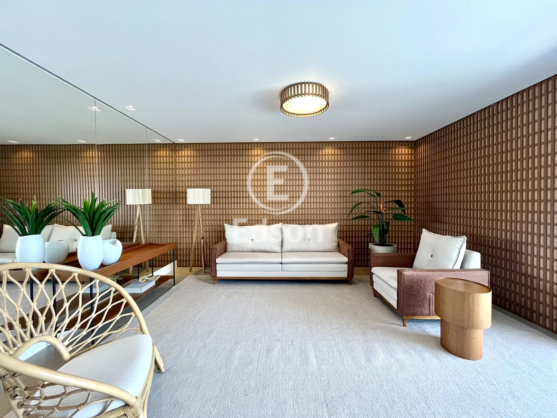 Apartamento em Estreito, Florianópolis. 2 quartos, 76m². Imagem 1 de 11