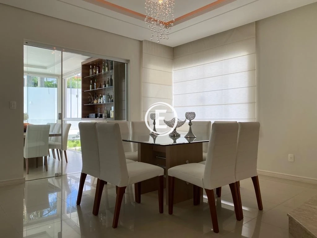 Casa em Pedra Branca, Palhoça. 4 quartos, 420m². Imagem 9 de 23