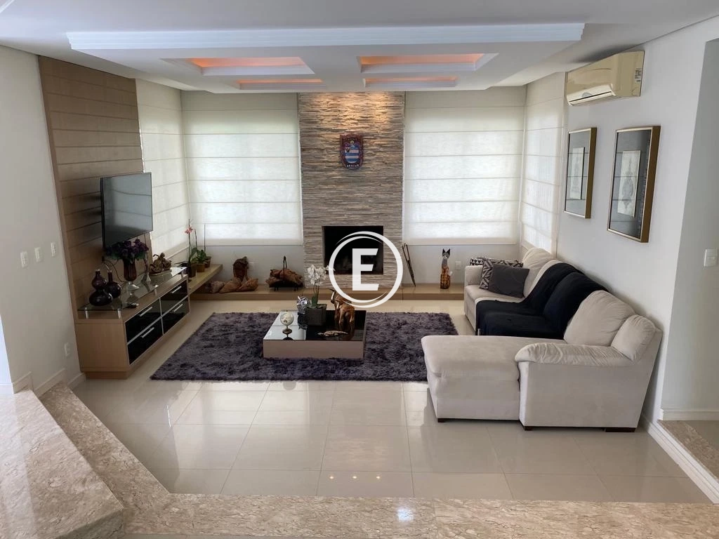 Casa em Pedra Branca, Palhoça. 4 quartos, 420m². Imagem 3 de 23