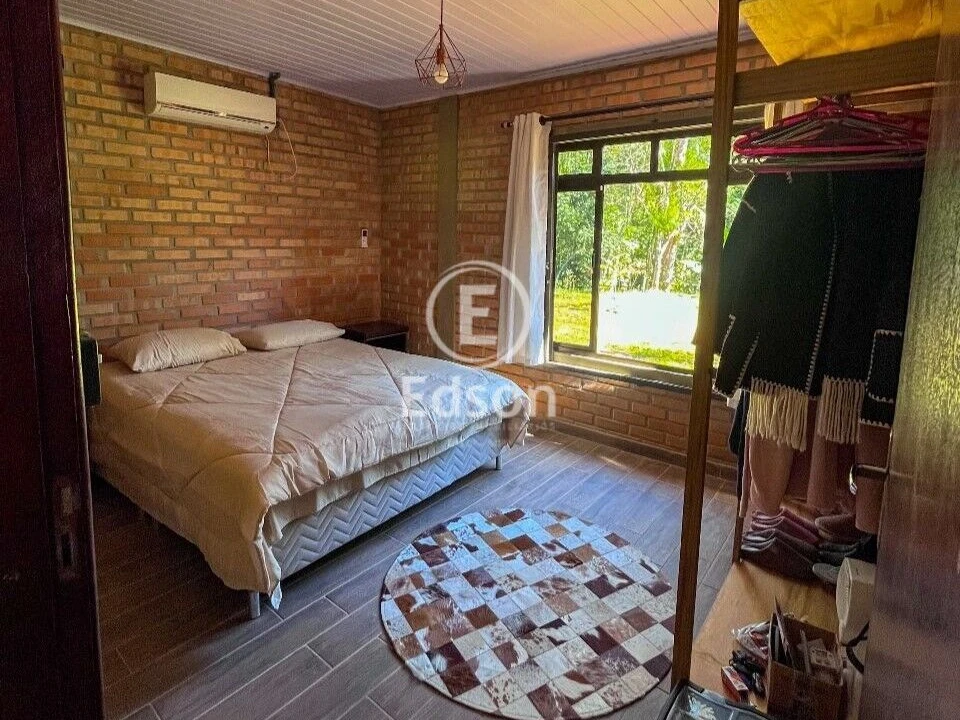 Sítio em São Sebastião, Palhoça. 3 quartos, 200000m². Imagem 10 de 13