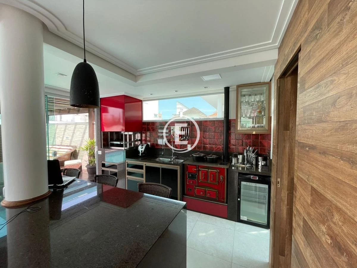 Casa em Pedra Branca, Palhoça. 3 quartos, 420m². Imagem 5 de 17