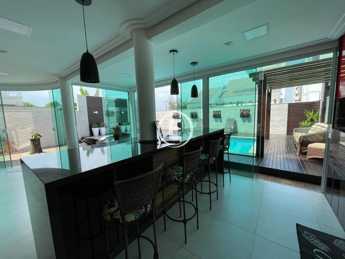 Casa em Pedra Branca, Palhoça. 3 quartos, 420m². Imagem 12 de 17