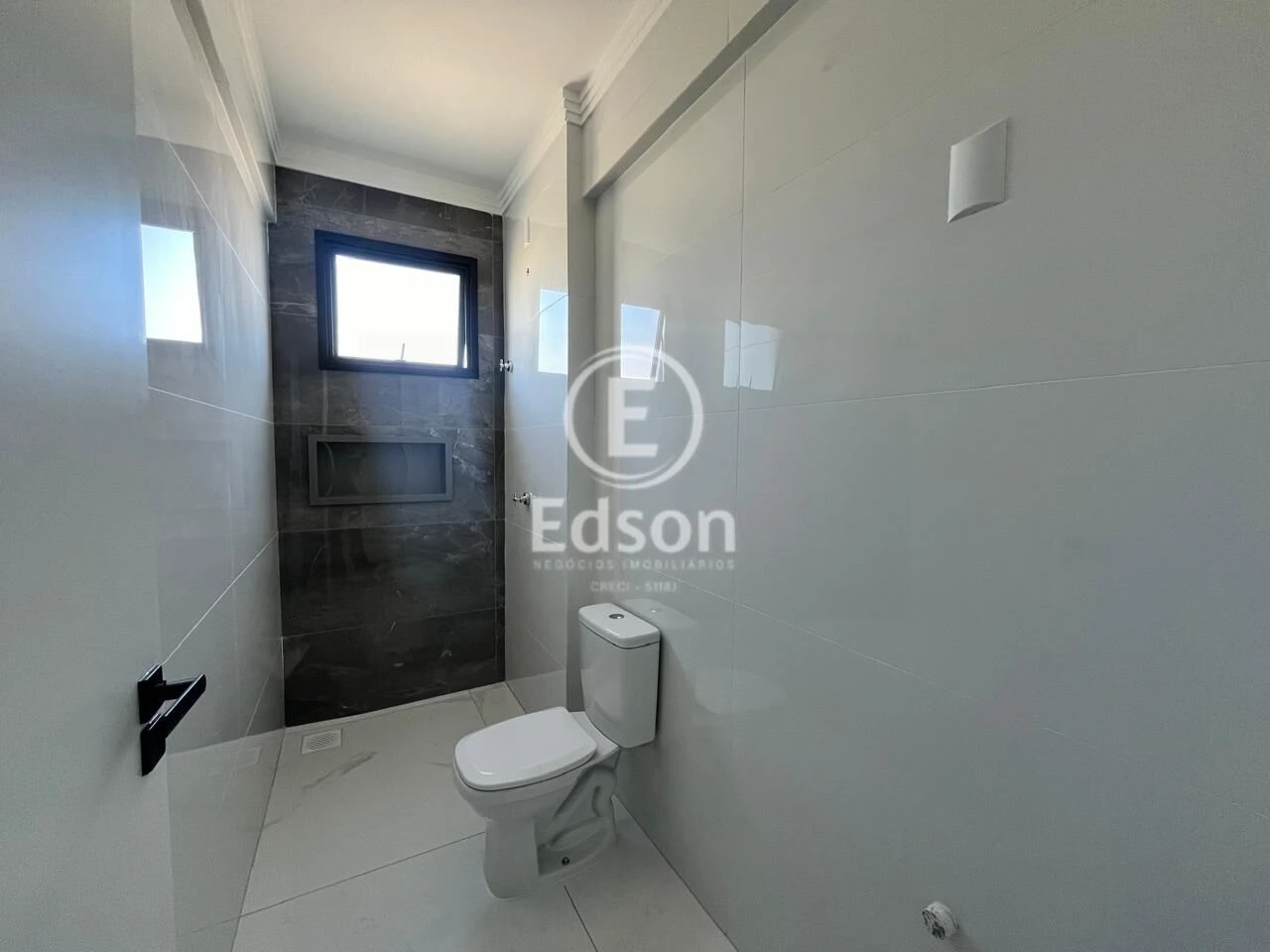 Apartamento em Flor de Nápolis, São José. 2 quartos, 78m². Imagem 3 de 11