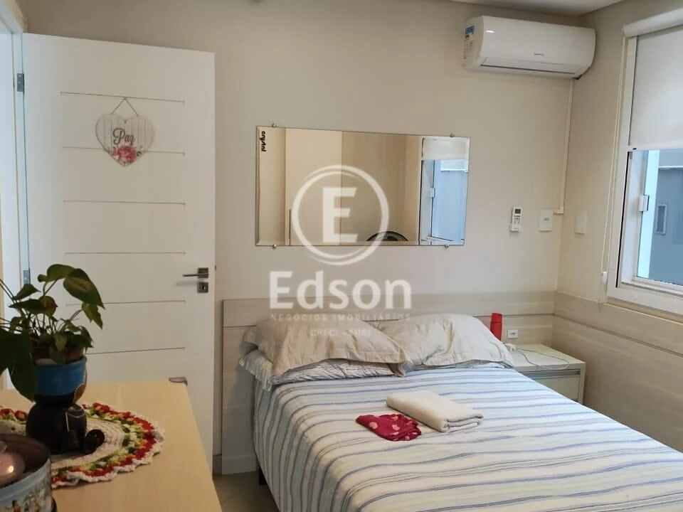 Casa em Pagani, Palhoça. 3 quartos, 248m². Imagem 6 de 14