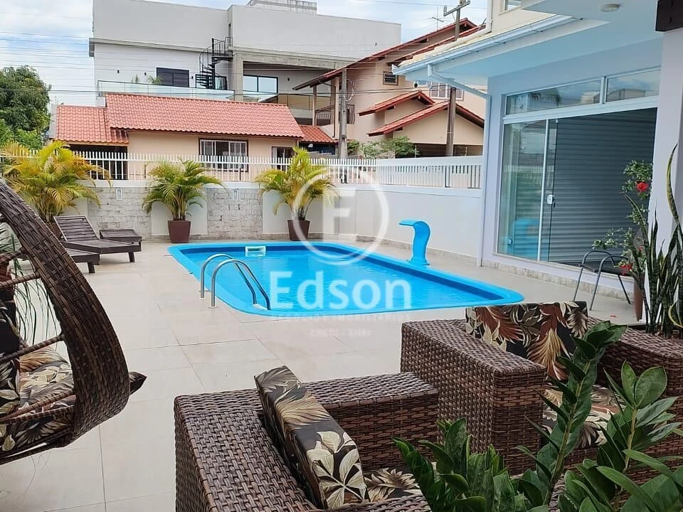 Casa em Pagani, Palhoça. 3 quartos, 248m². Imagem 7 de 14