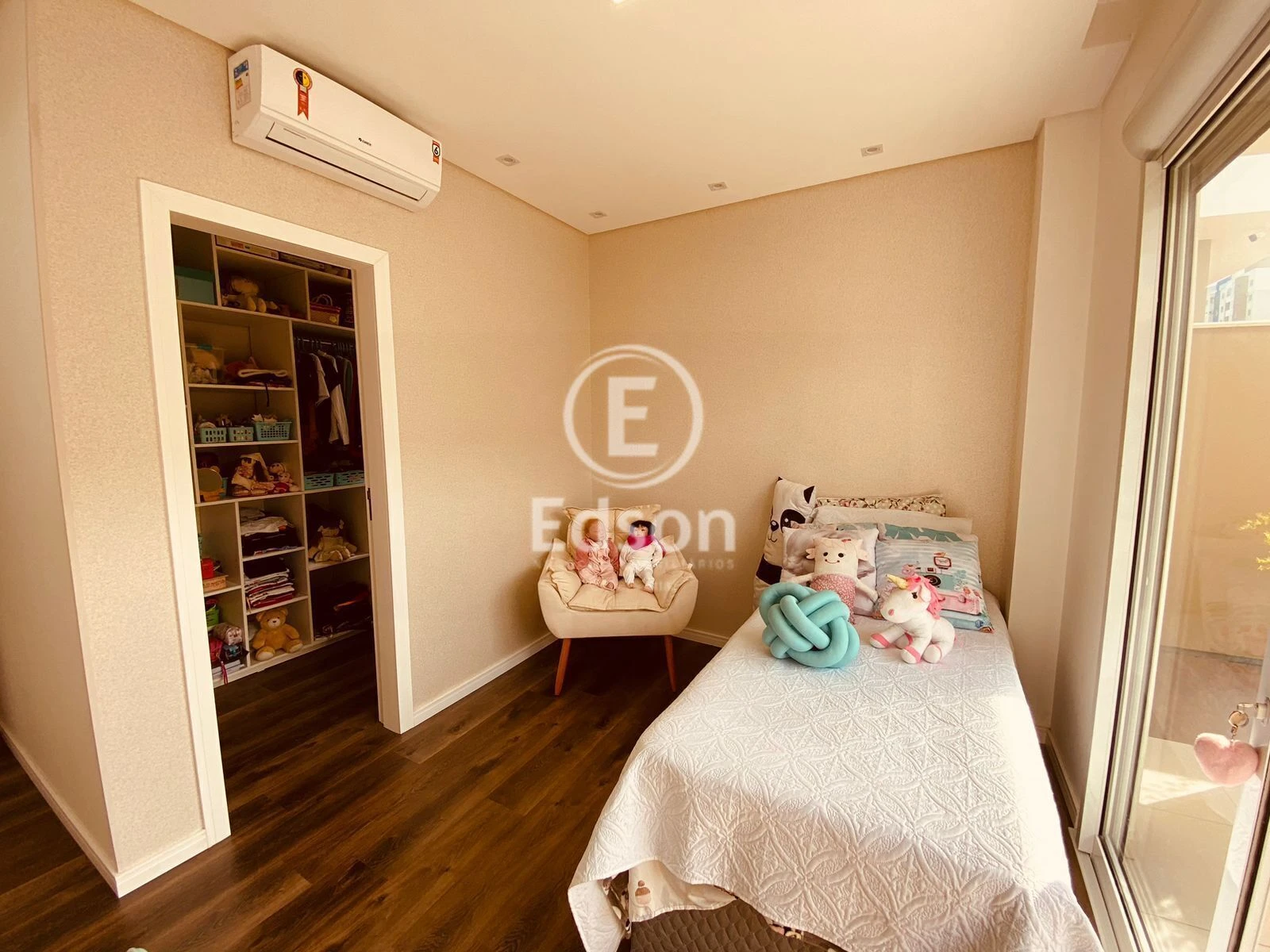 Casa em Pedra Branca, Palhoça. 3 quartos, 187m². Imagem 4 de 14