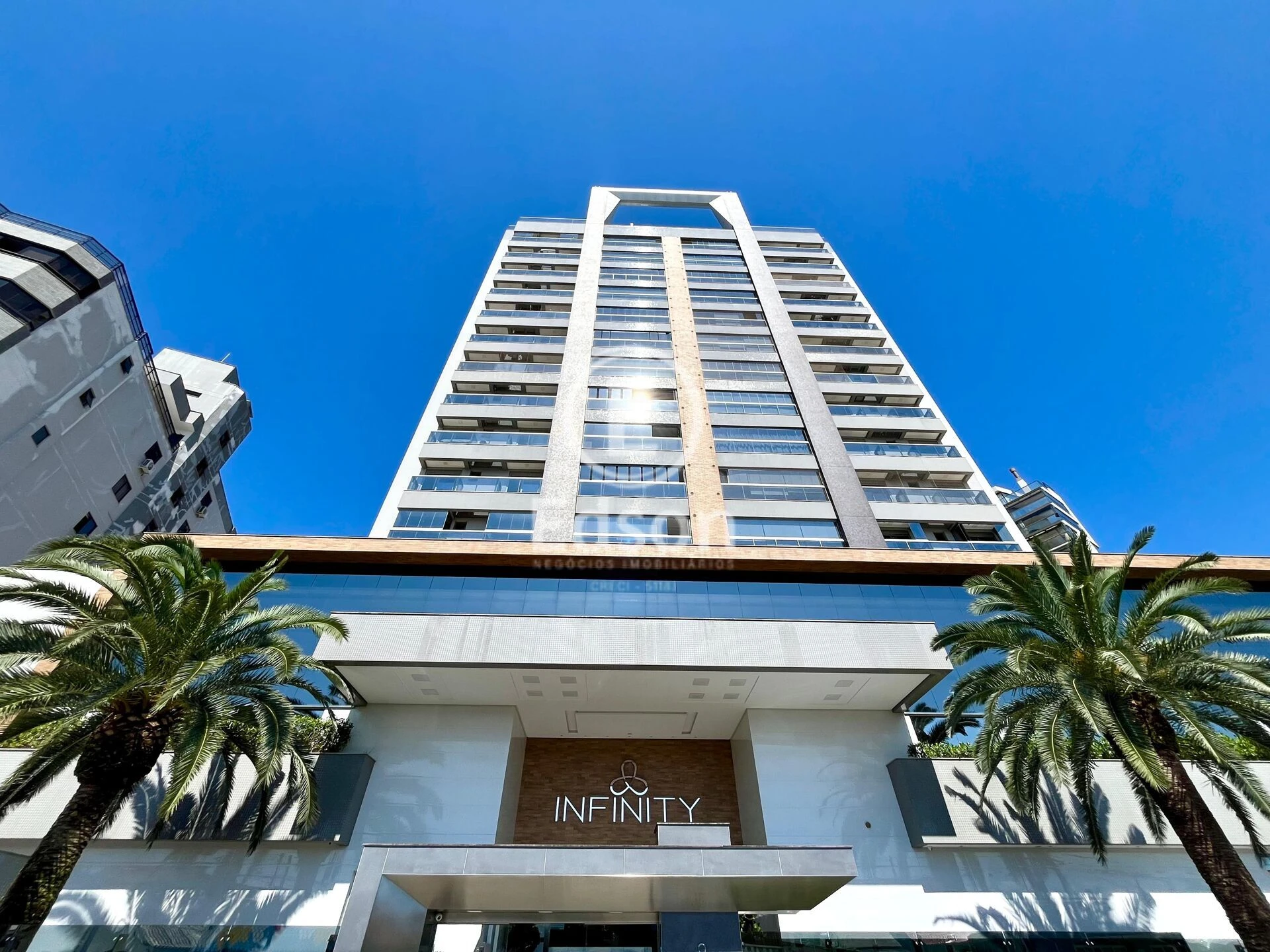 Apartamento em Estreito, Florianópolis. 3 quartos, 131m². Imagem 1 de 15