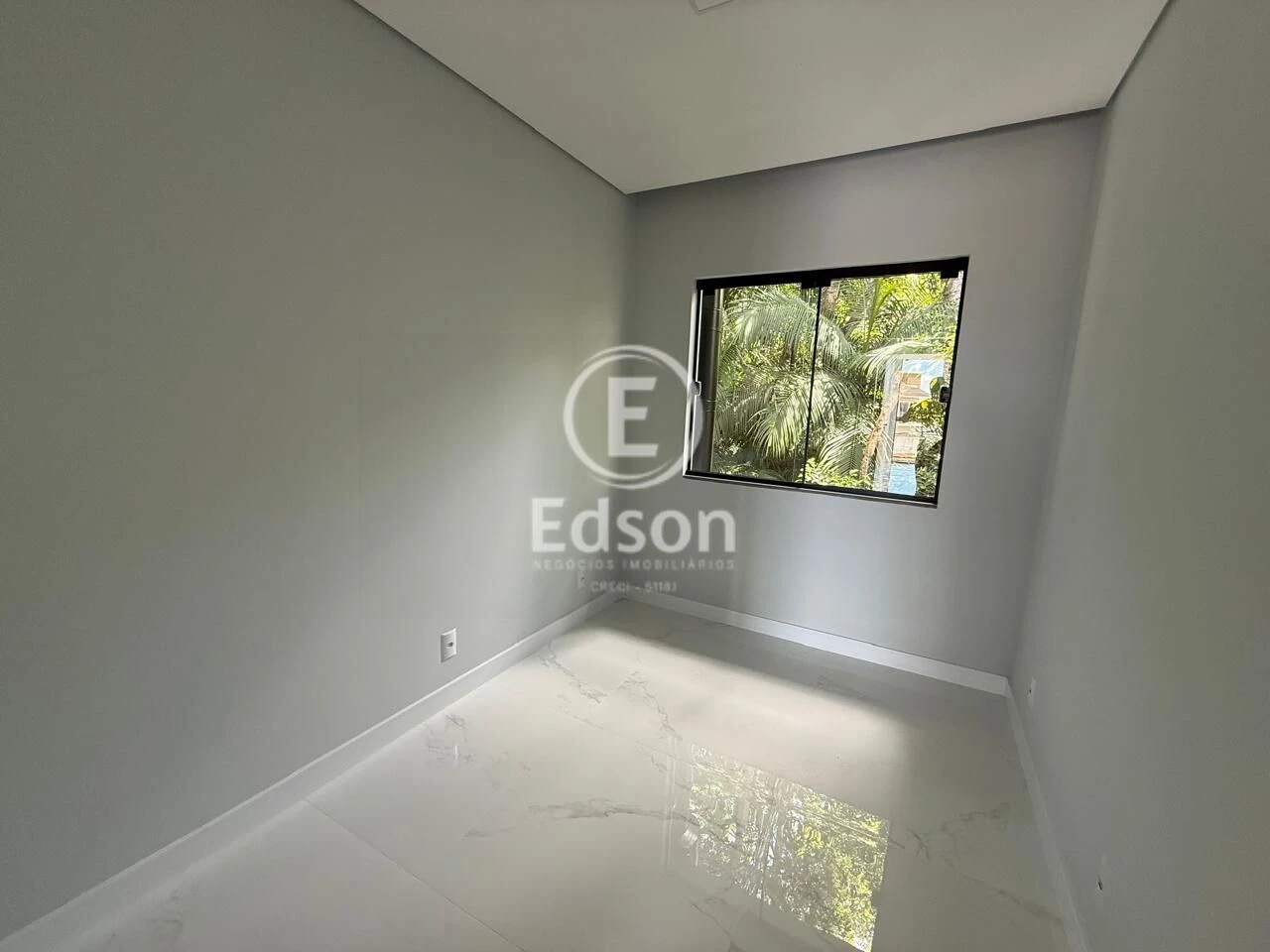 Sobrado Geminado em Forquilhas, São José. 3 quartos, 97m². Imagem 9 de 13